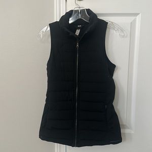 Black Lulu Lemon Running Down for it All vest